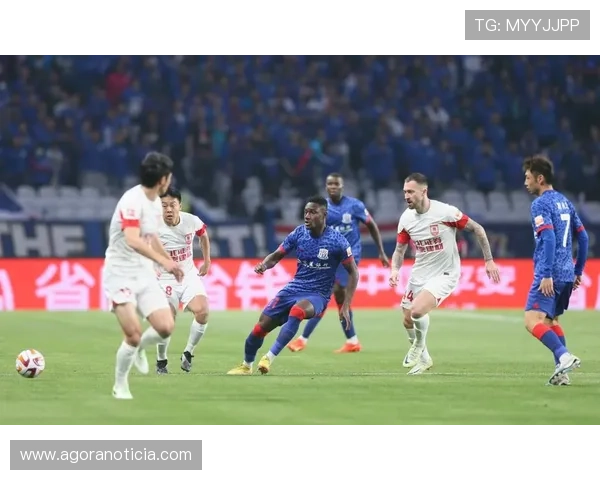 上海申花中场控制力不足,表面稳健实则越踢越被动 上海申花中场控制力不足,表面稳健实则越踢越被动